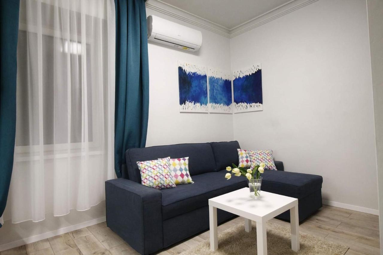 Viktoria Studioapartman Gyor Exterior photo